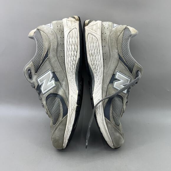 New Balance 2002R RC Running Shoes Men 8.5 D Gray Suede Mesh Comfort Sneakers main image 6
